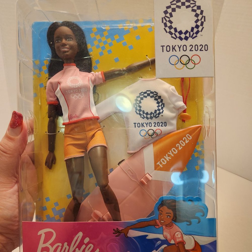 Barbie Tokyo Olympics 2020 Surfboarder Doll Board Gold Medal Jacket NIP